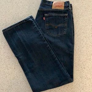 Levi's 514 - 33x32 - LIKE NEW